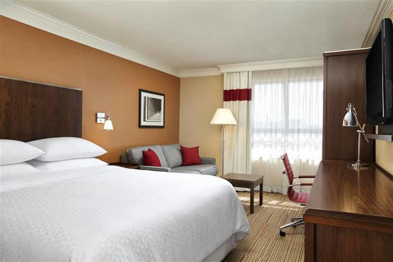 Four Points By Sheraton Kitchener-Waterloo Luaran gambar
